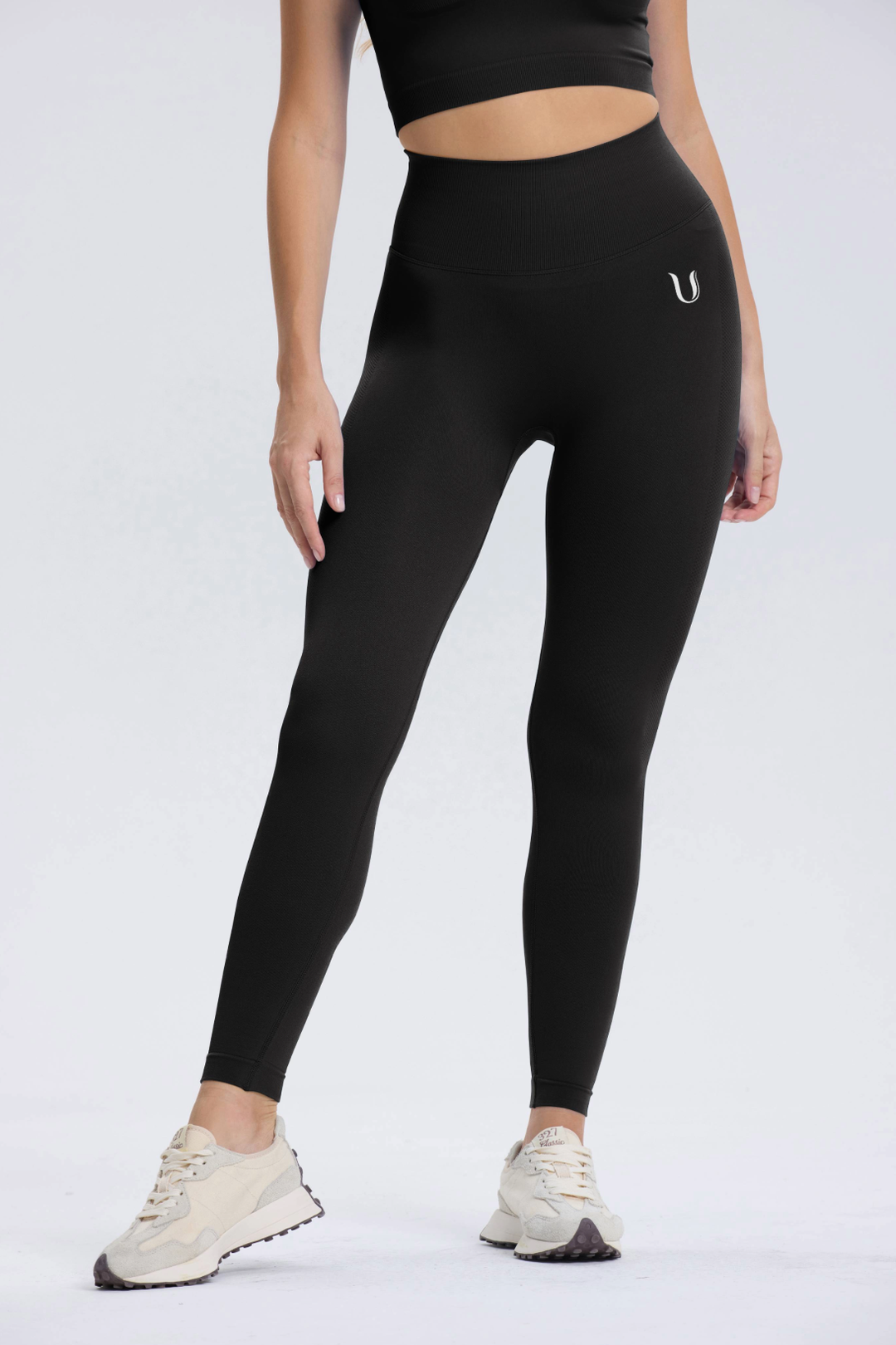 Alexandra – Ultra-Comfortable Women’s Premium Leggings