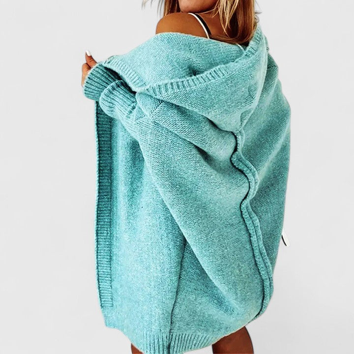 Thalia – Oversized Women’s Hooded Cardigan
