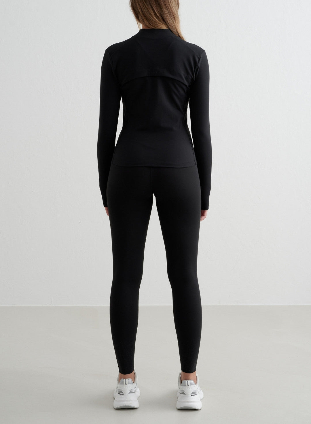 Ellie – Women’s Black Sense Zip Jacket