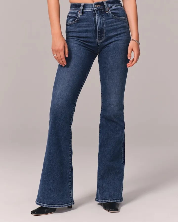 Sophie – Super High-Waist Flared Jeans for Women