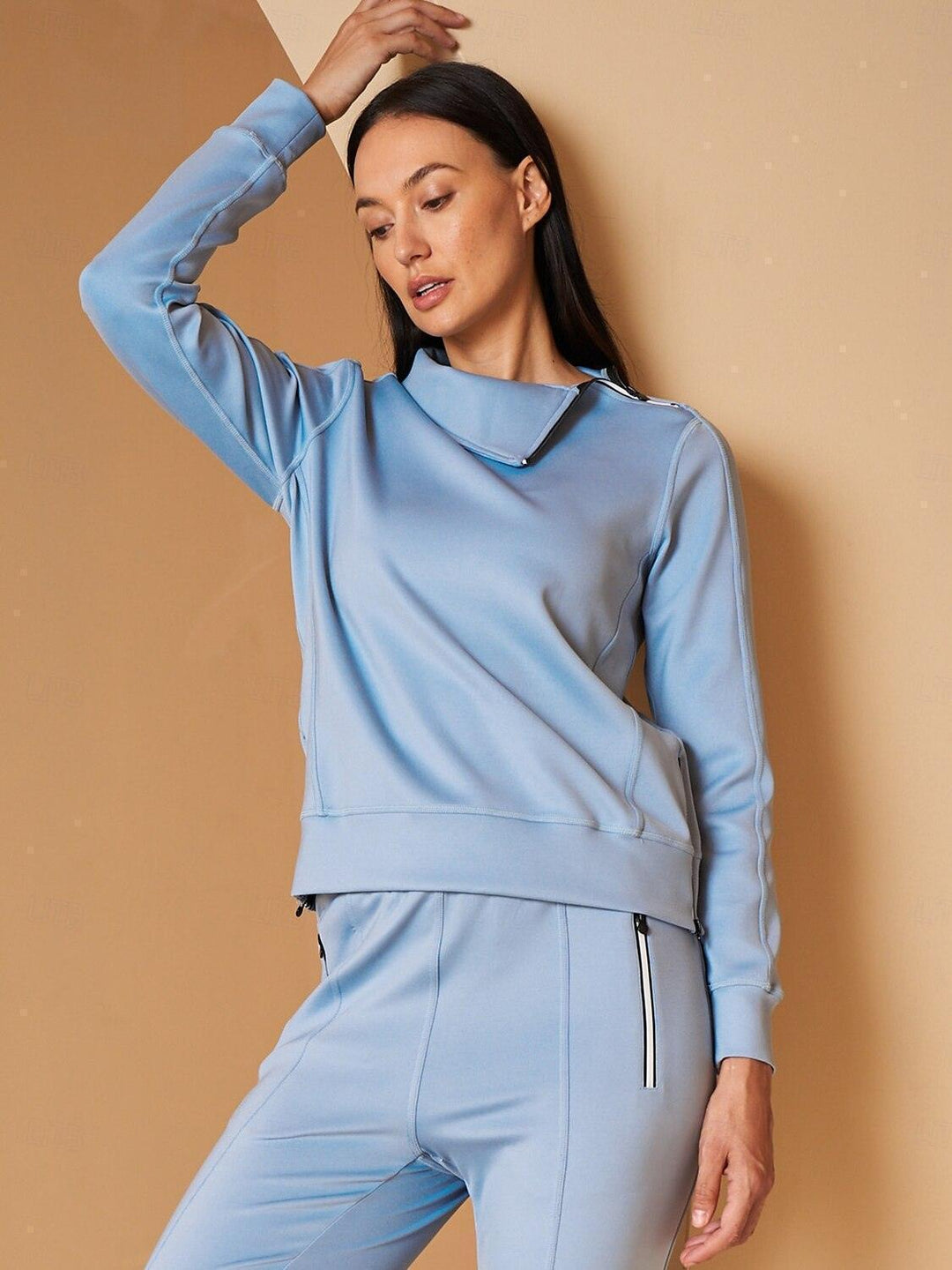 Jennifer – Irregular-Collar Women’s Golf Pullover & Pant Set