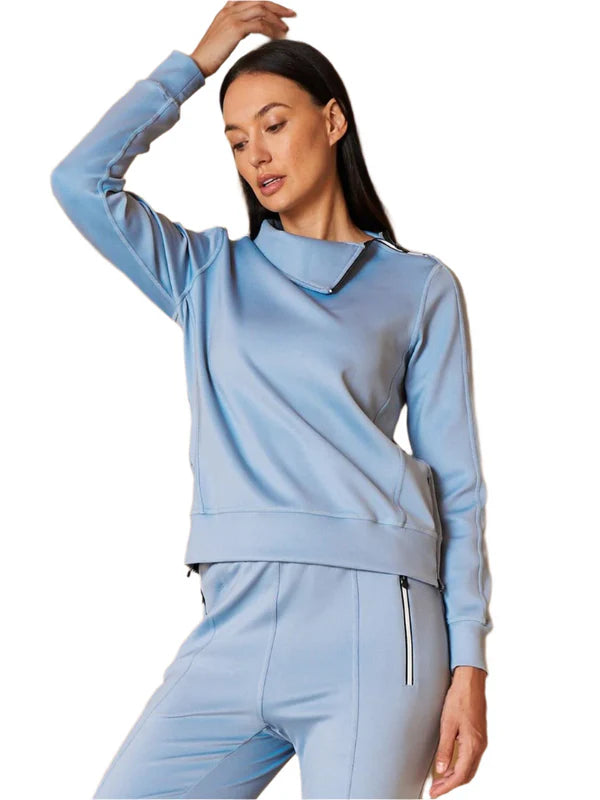 Jennifer – Irregular-Collar Women’s Golf Pullover & Pant Set