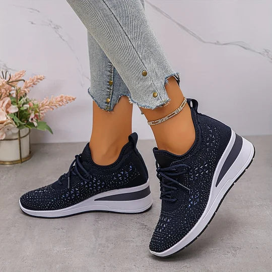 Luciana – All-Day Comfort Women’s Walking Shoes