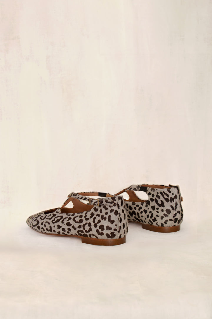 Heather – Women's White Leopard Sandals