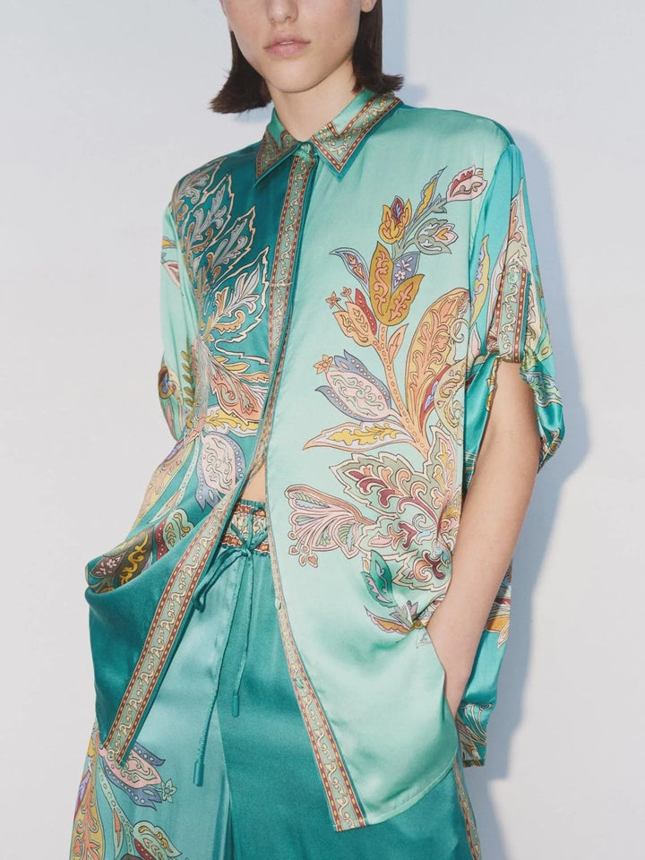 Geneviève – Emerald-Tone Oversized Women’s Button-Up Shirt