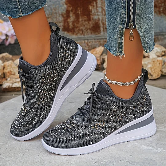 Luciana – All-Day Comfort Women’s Walking Shoes