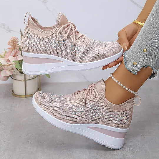 Luciana – All-Day Comfort Women’s Walking Shoes