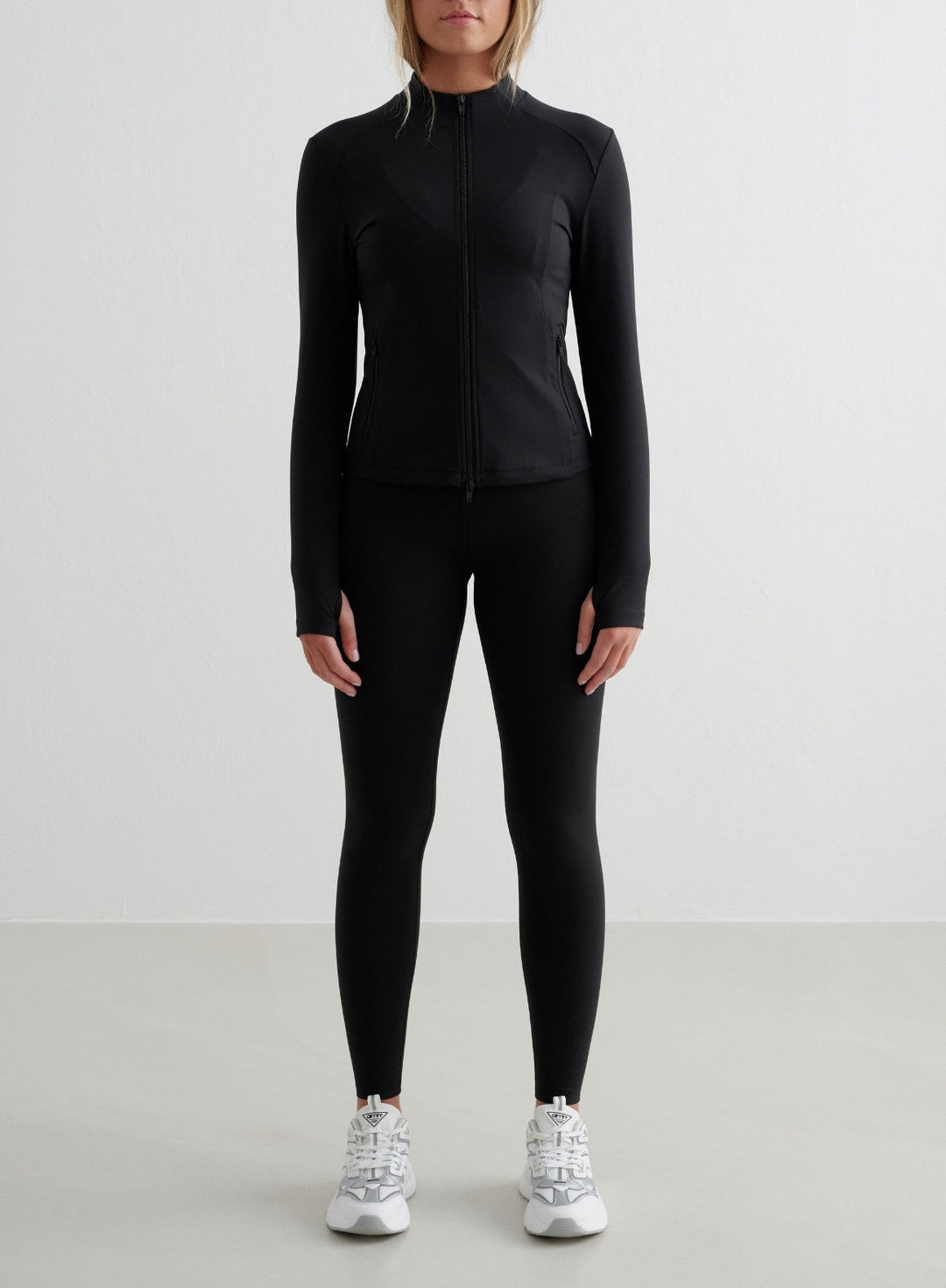 Ellie – Women’s Black Sense Zip Jacket