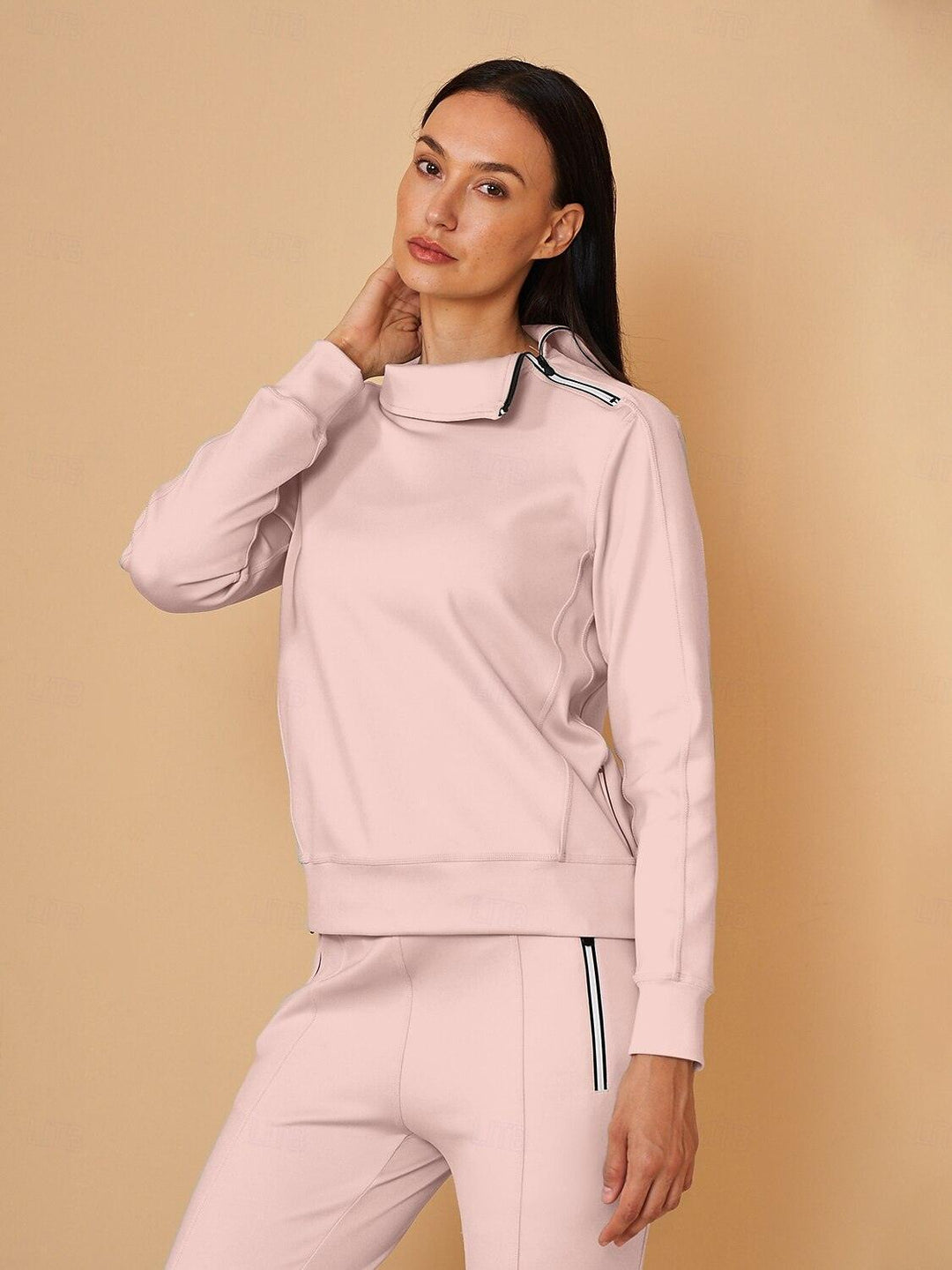 Jennifer – Irregular-Collar Women’s Golf Pullover & Pant Set