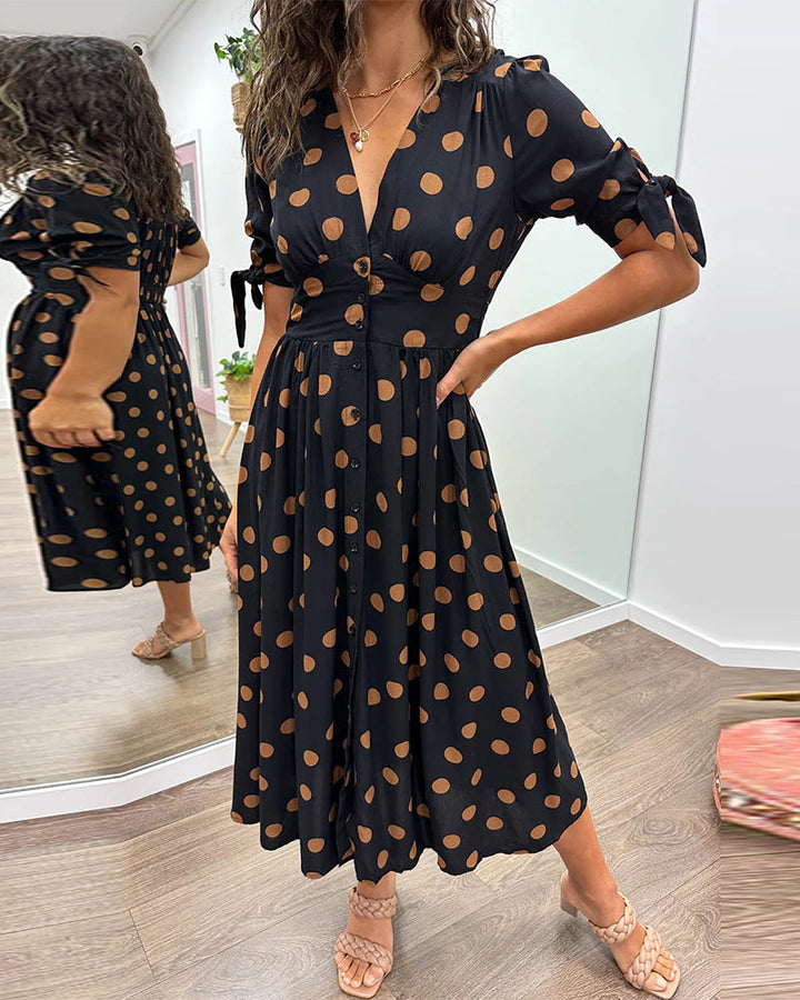 Gabie – Lightweight Women’s Polka Dot Dress
