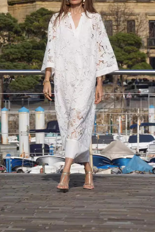 Sienna – Elegant Lace Dress for Women
