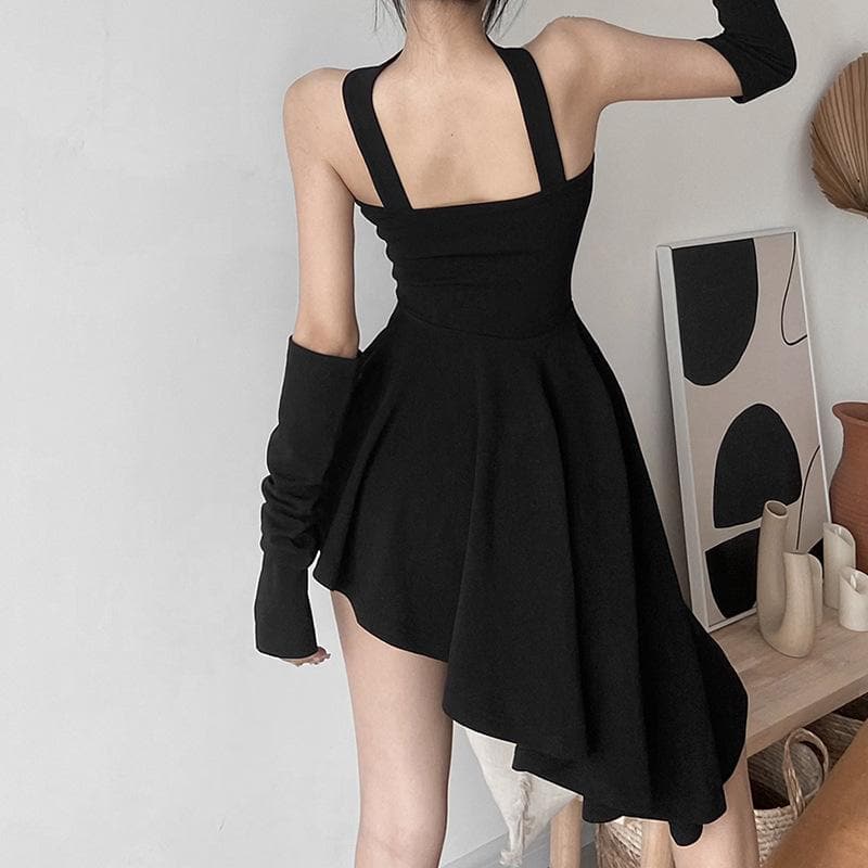 Ariane – Backless Halter Women’s Dress with Glove Detail