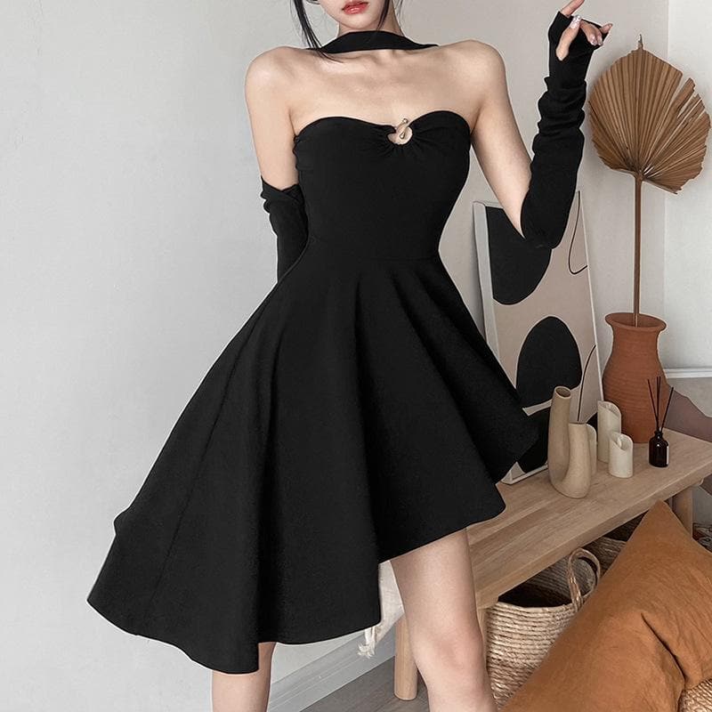 Ariane – Backless Halter Women’s Dress with Glove Detail