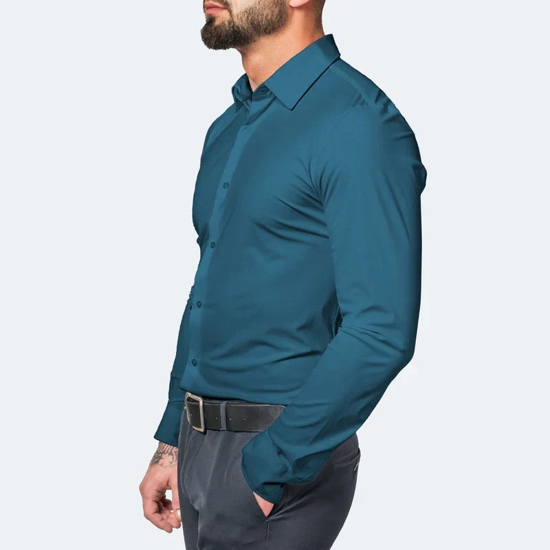 Iverson – Wrinkle-Resistant Men’s Slim Fit Shirt