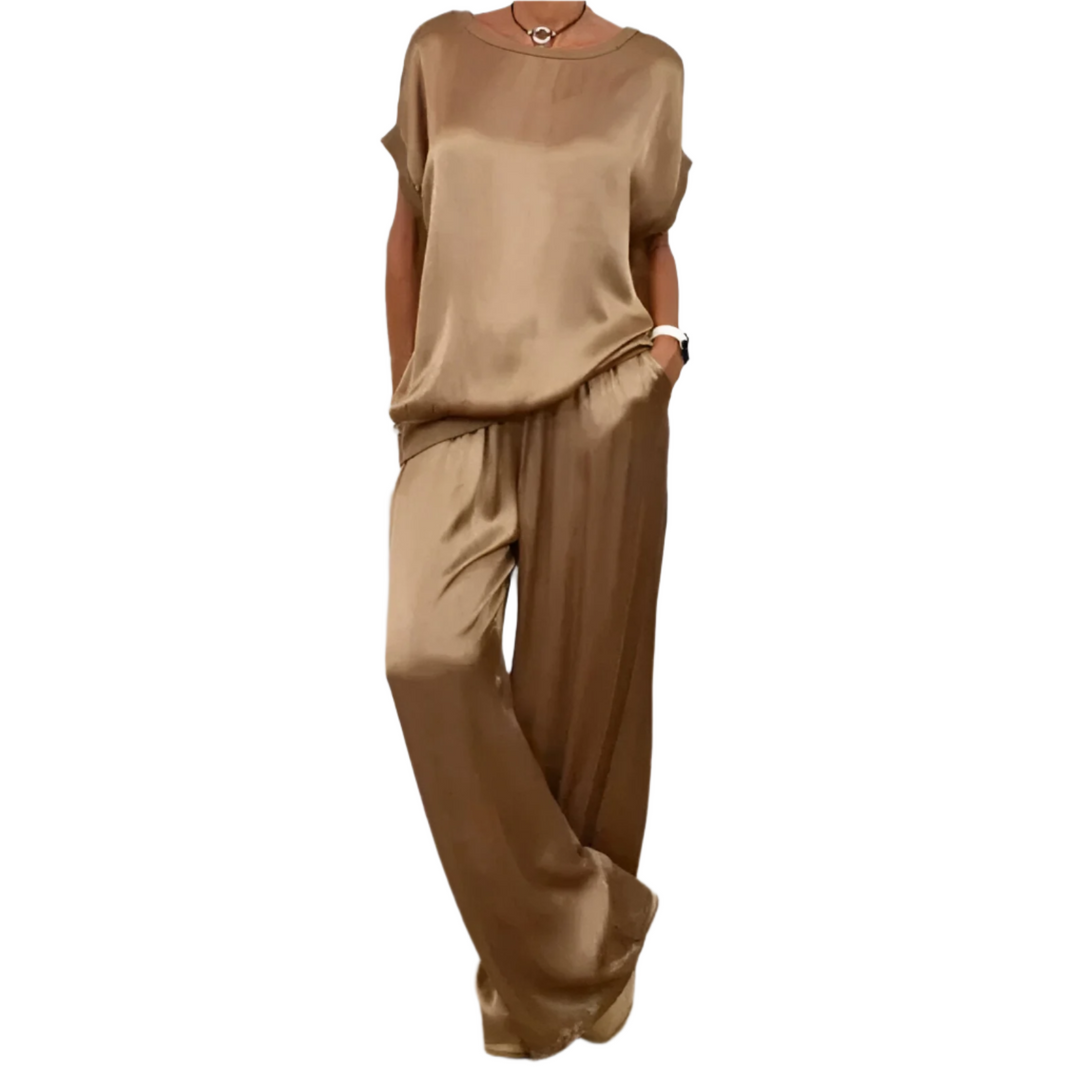 Isadora – Flowing-Cut Lightweight Women’s Summer Set