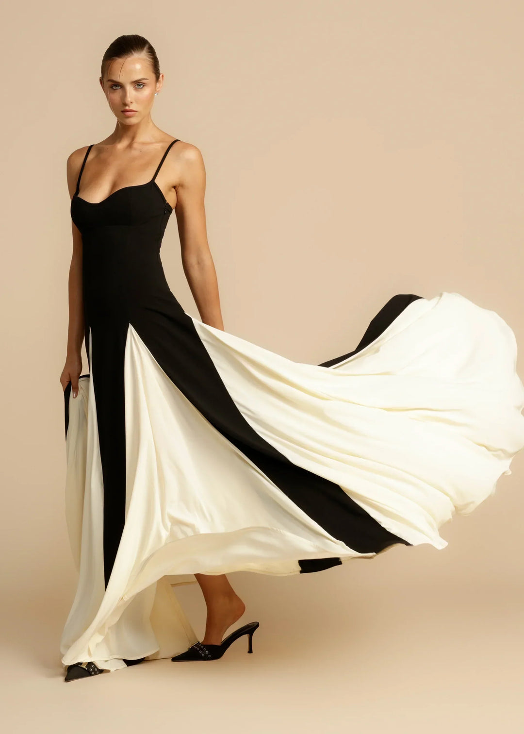 Jessica – Backless Ruched Bodycon Women’s Dress