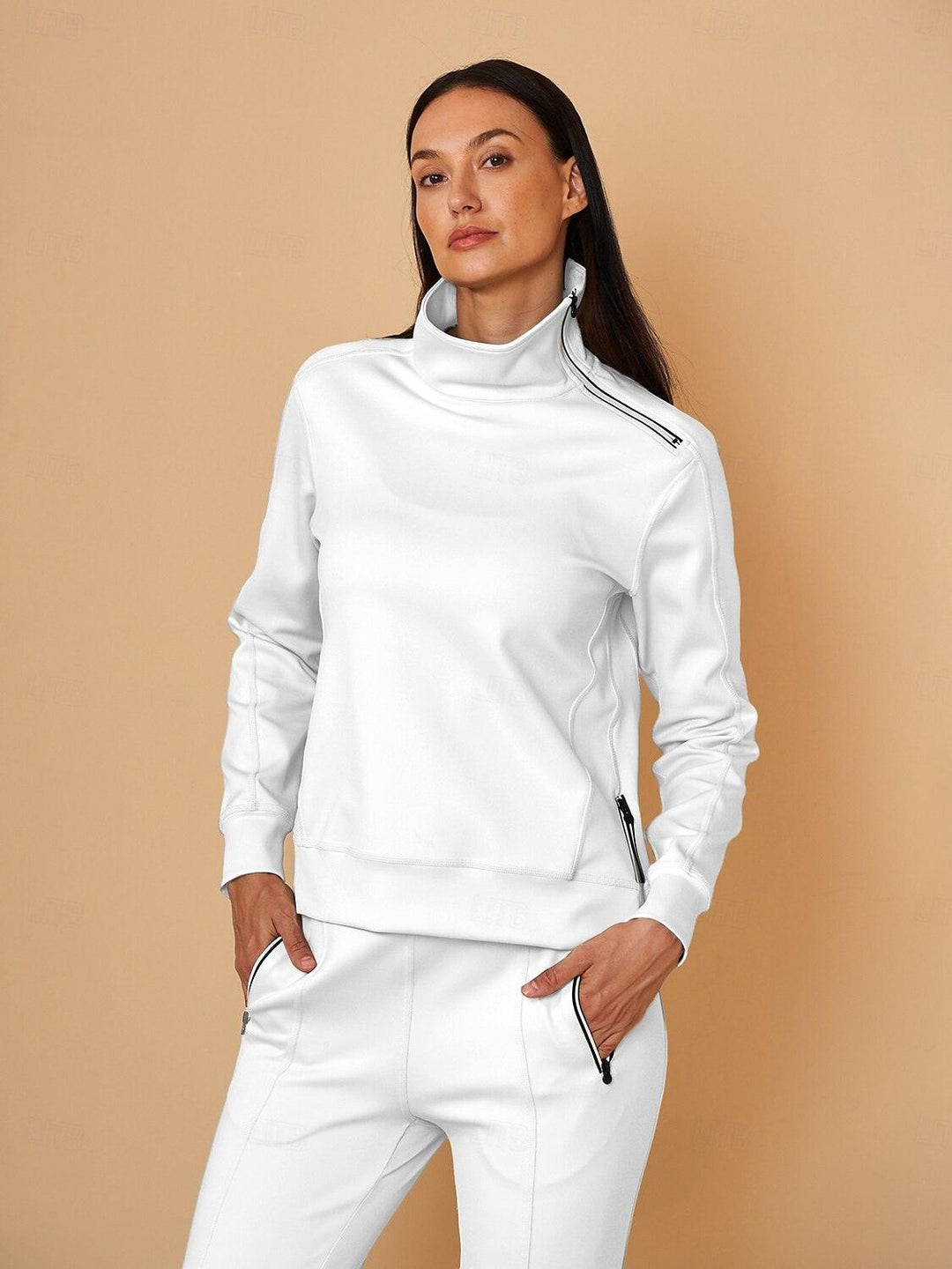 Jennifer – Irregular-Collar Women’s Golf Pullover & Pant Set
