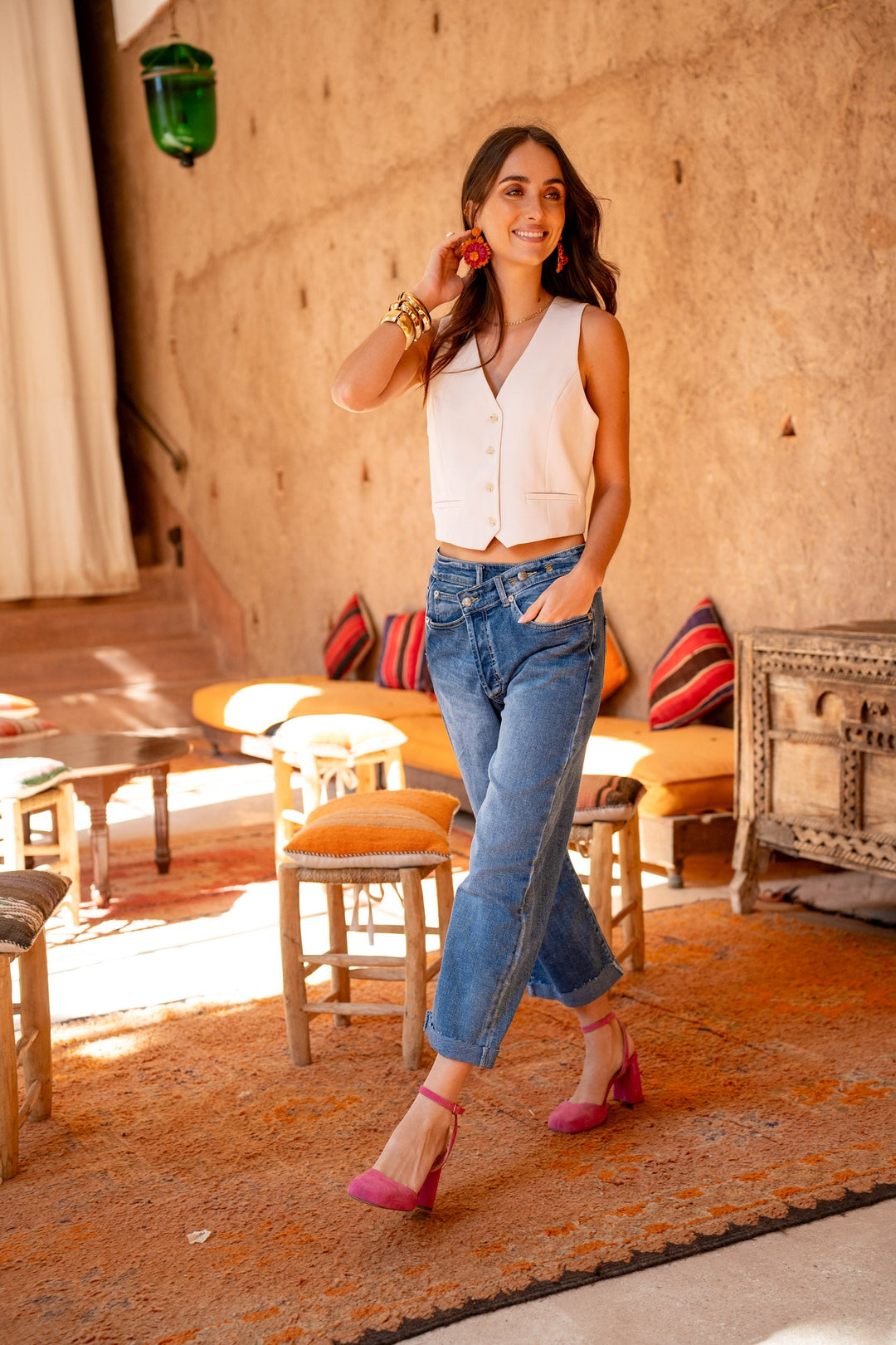 Lyka – Trendy Loose Cross Jeans for Women