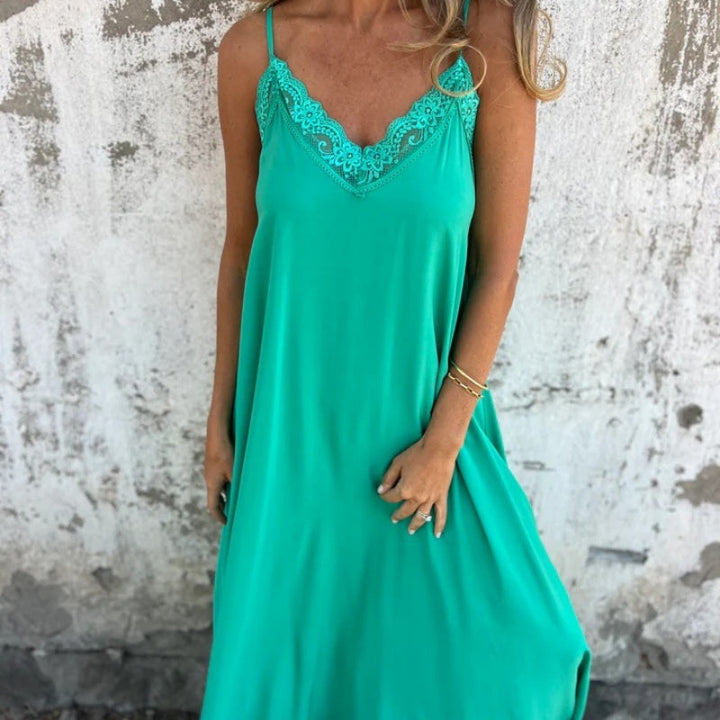 Delilah – Lace-Detail V-Neck Women’s Maxi Dress