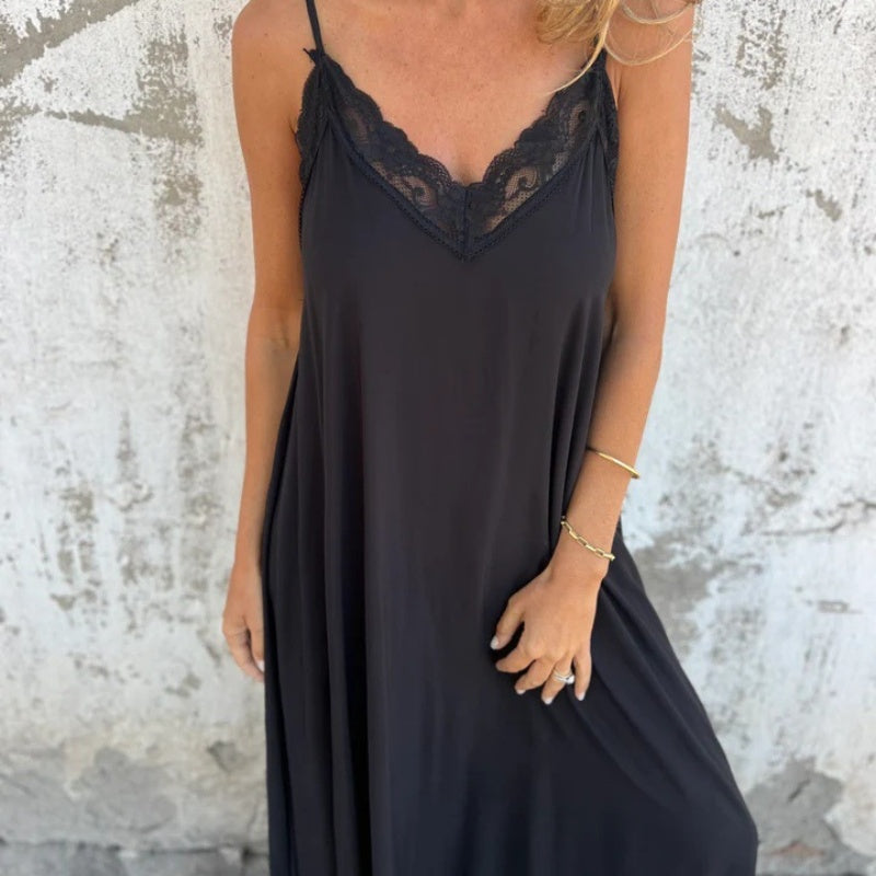 Delilah – Lace-Detail V-Neck Women’s Maxi Dress