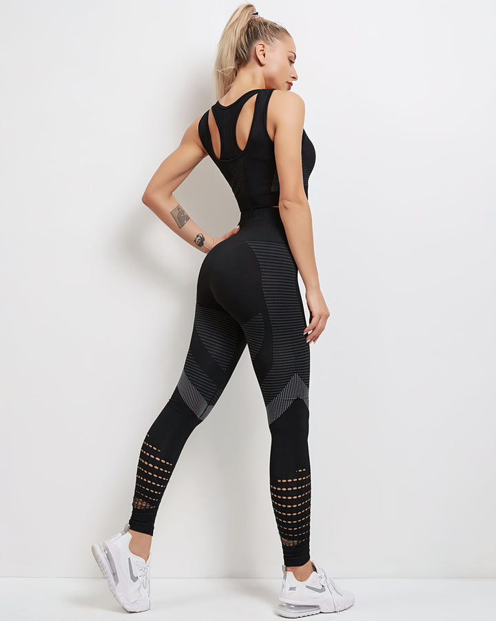 Stephanie – 4-Way Stretch Women’s Activewear Set