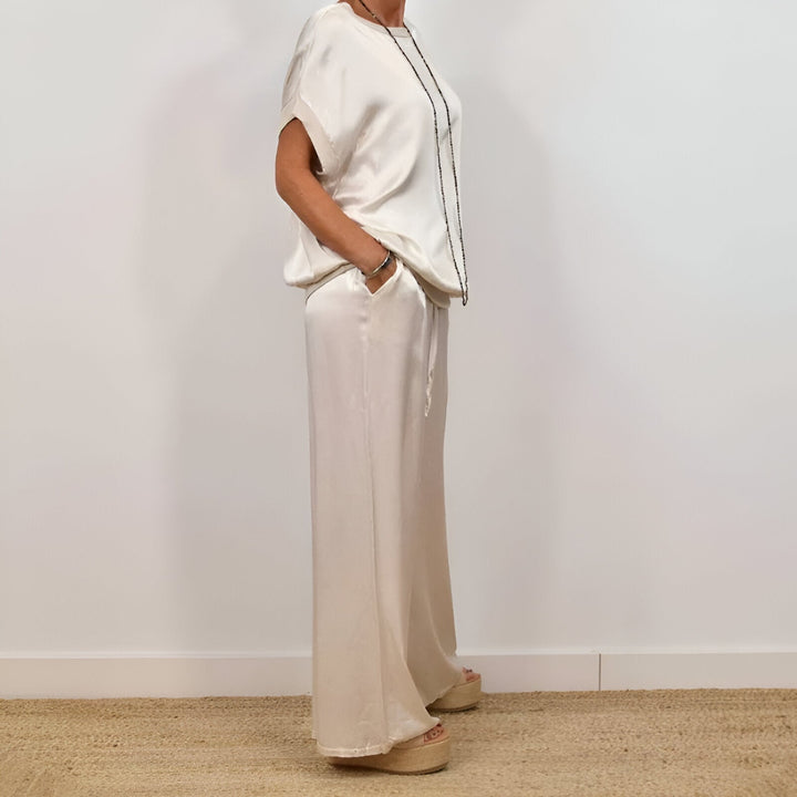 Isadora – Flowing-Cut Lightweight Women’s Summer Set