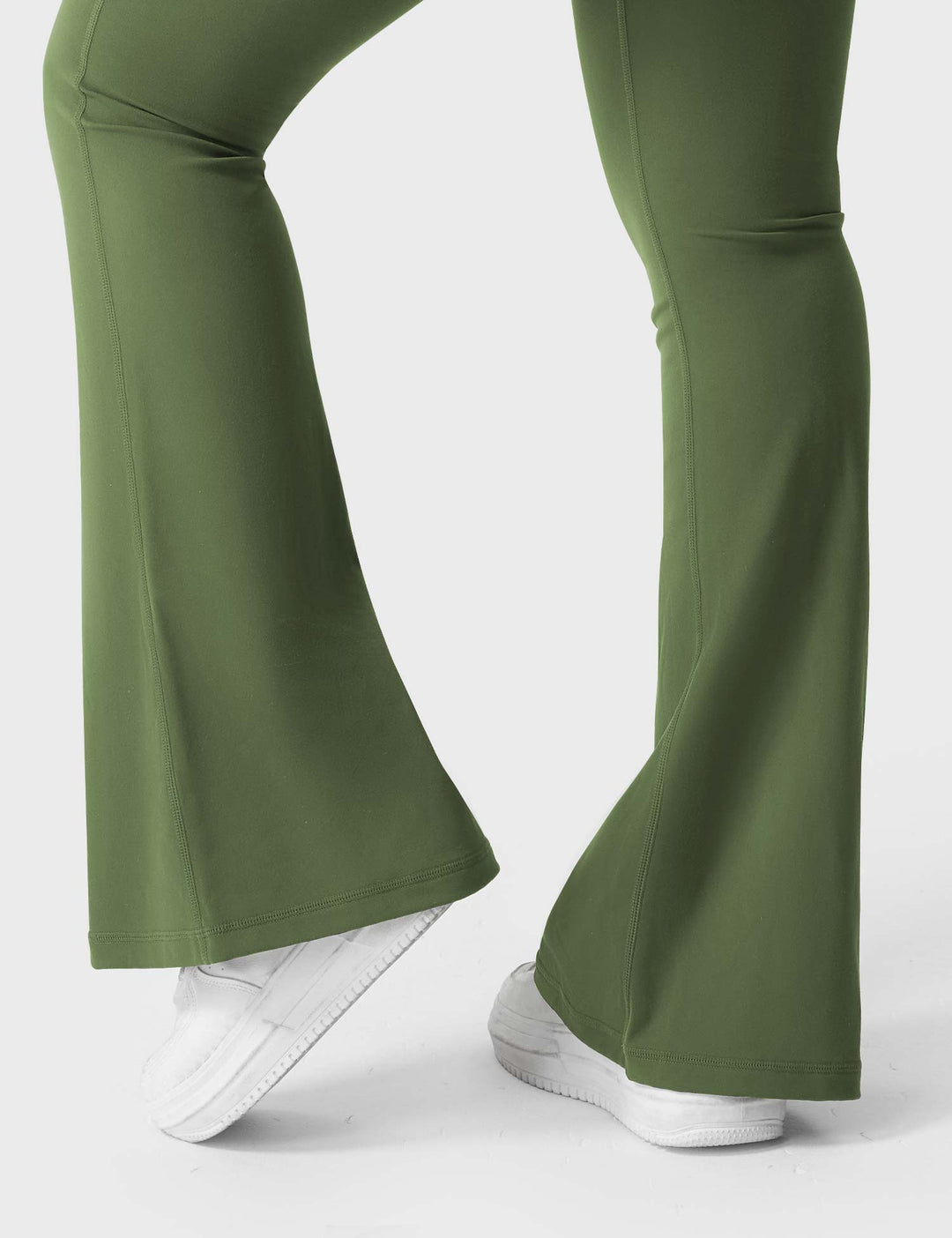 Sabrina – Flared High-Waist Women’s Pocket Leggings